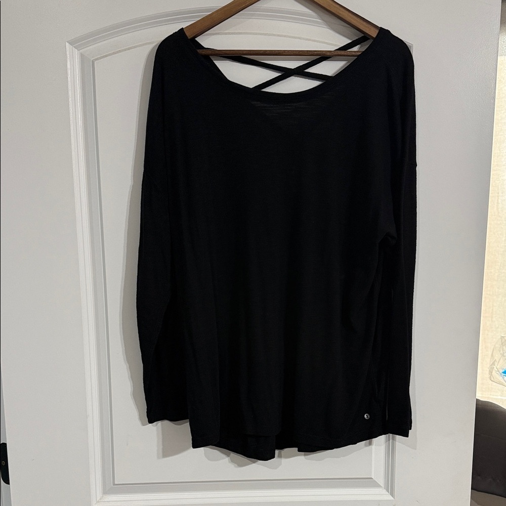 Xersion Black Long Sleeve Women's Top